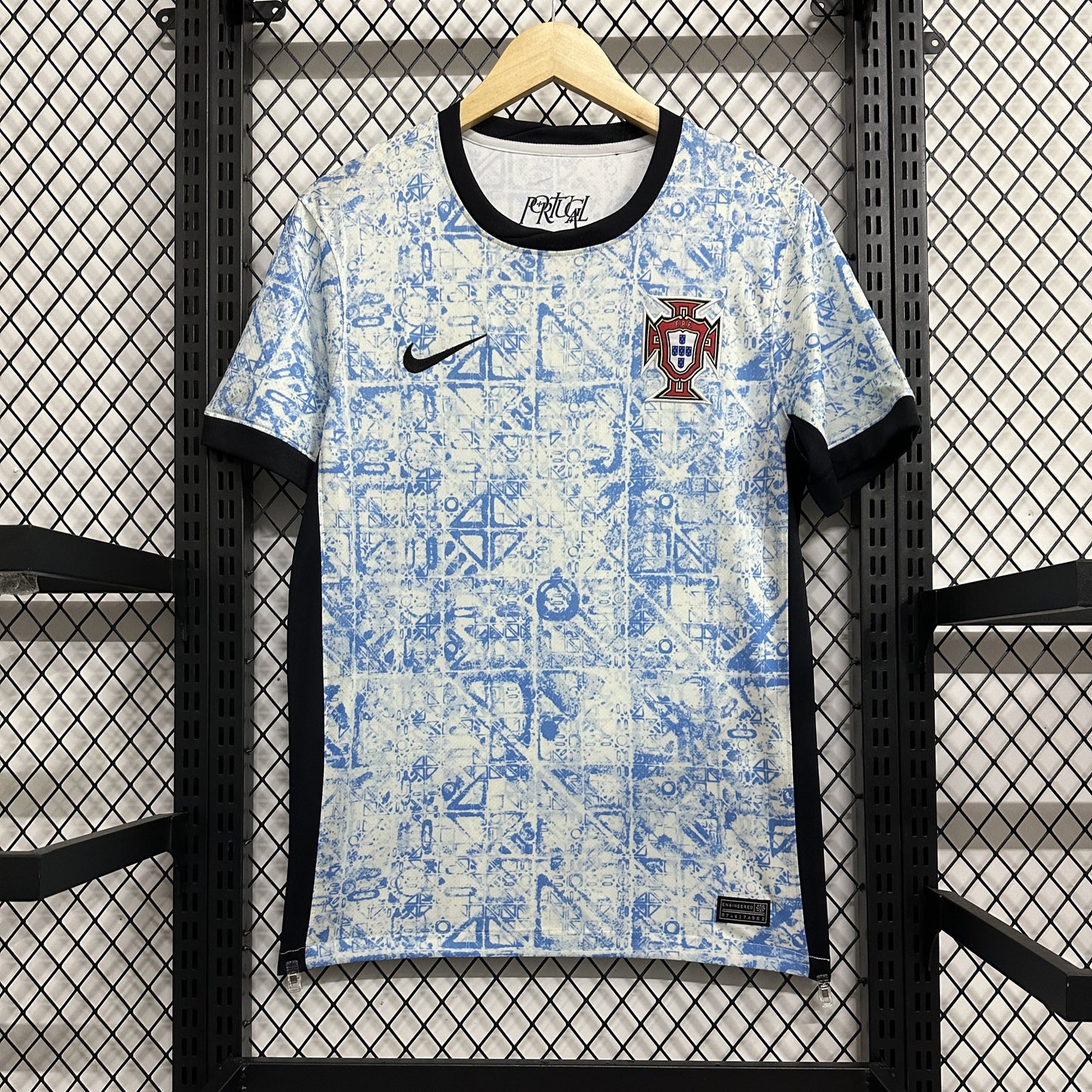 Portugal 24-25 Away