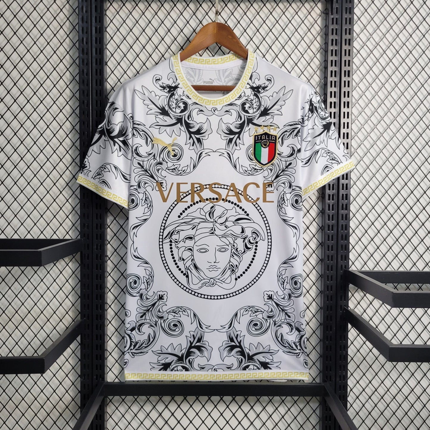 Italy x Versace special