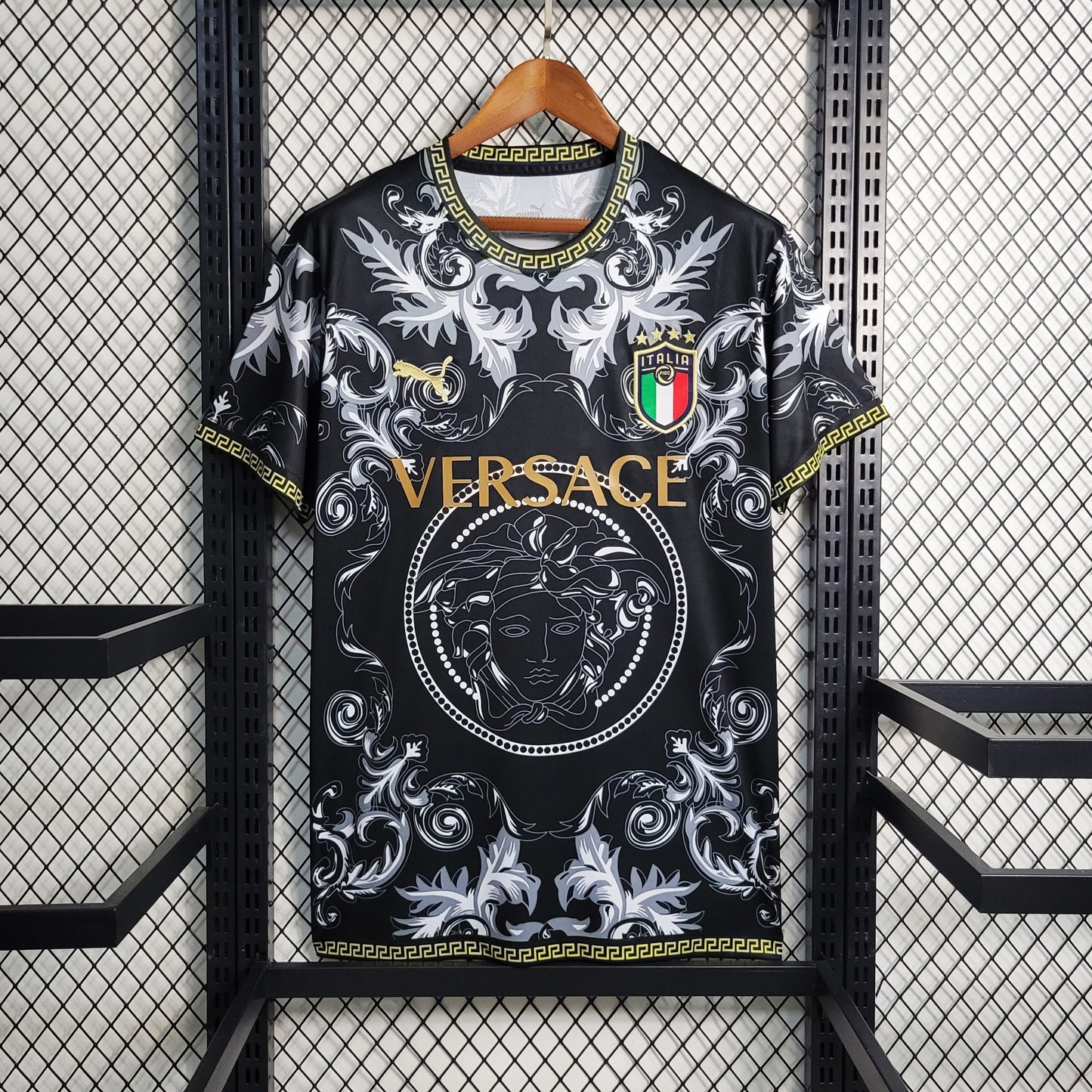 Italy x Versace special