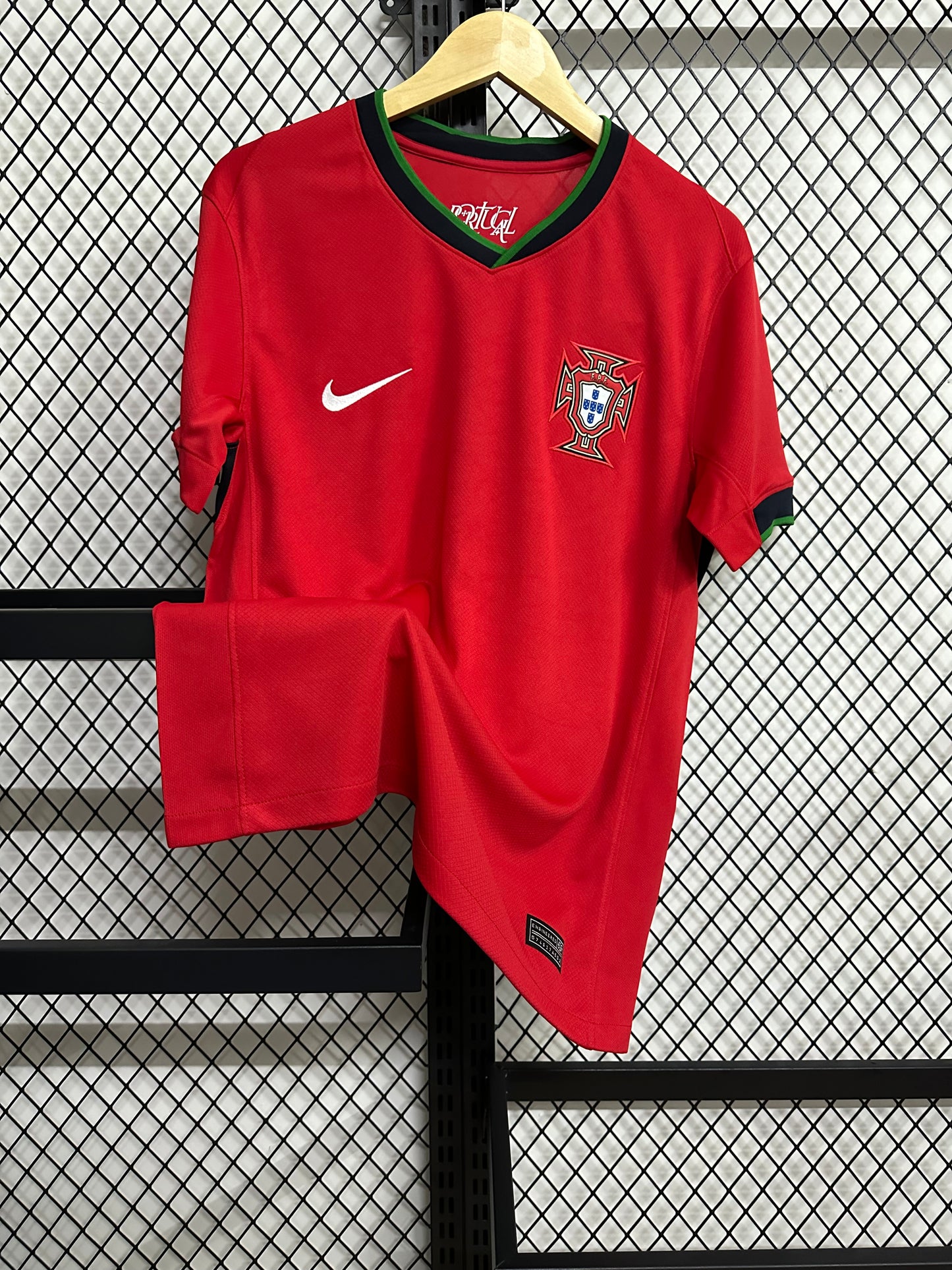 Portugal 24-25 Home